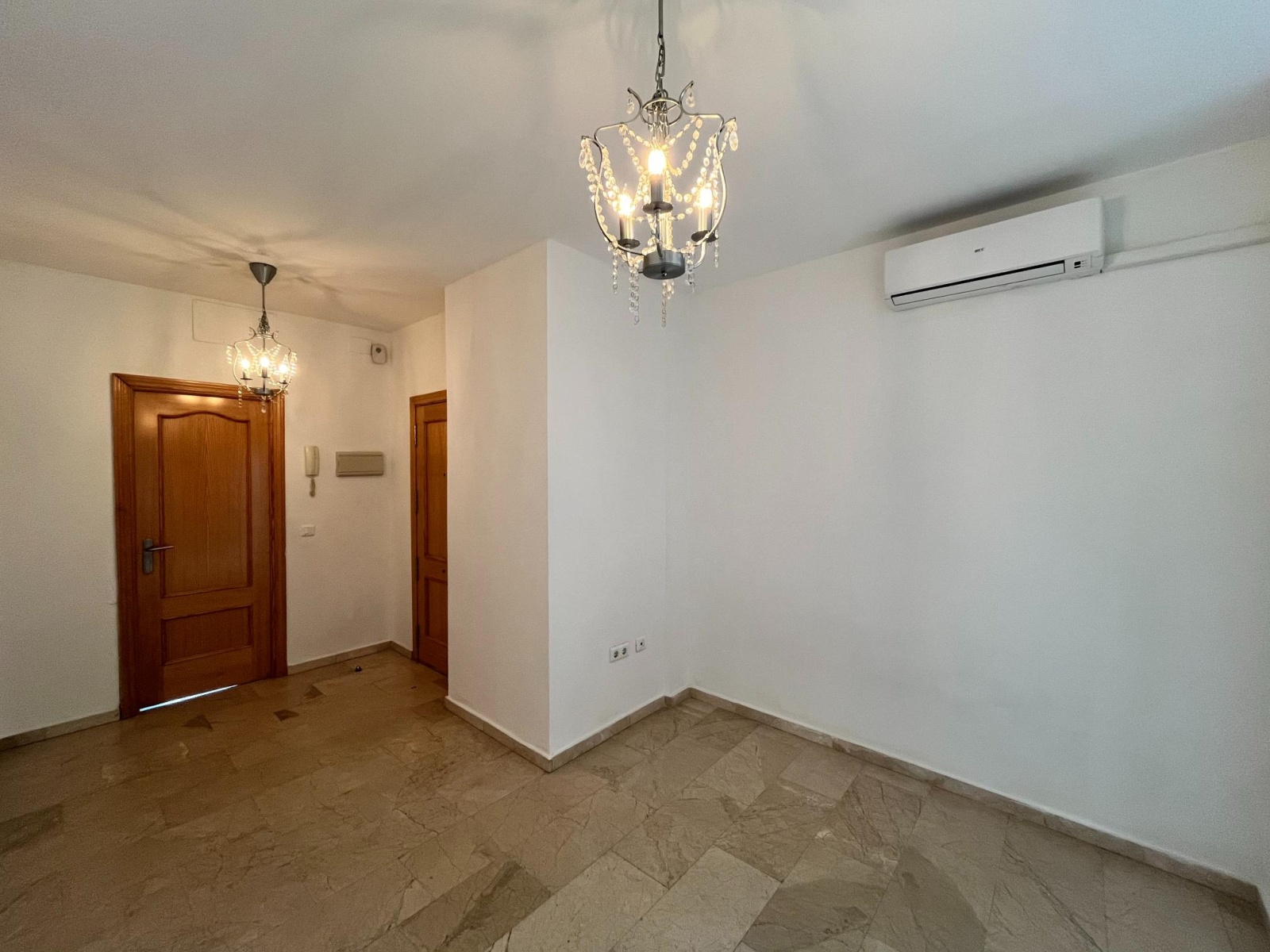 JIMENEZ ENCINA, 1 Bedroom Bedrooms, 0 ,1 BathroomBathrooms,Apartment,For Sale,ANA MARIA,JIMENEZ ENCINA,0,1082