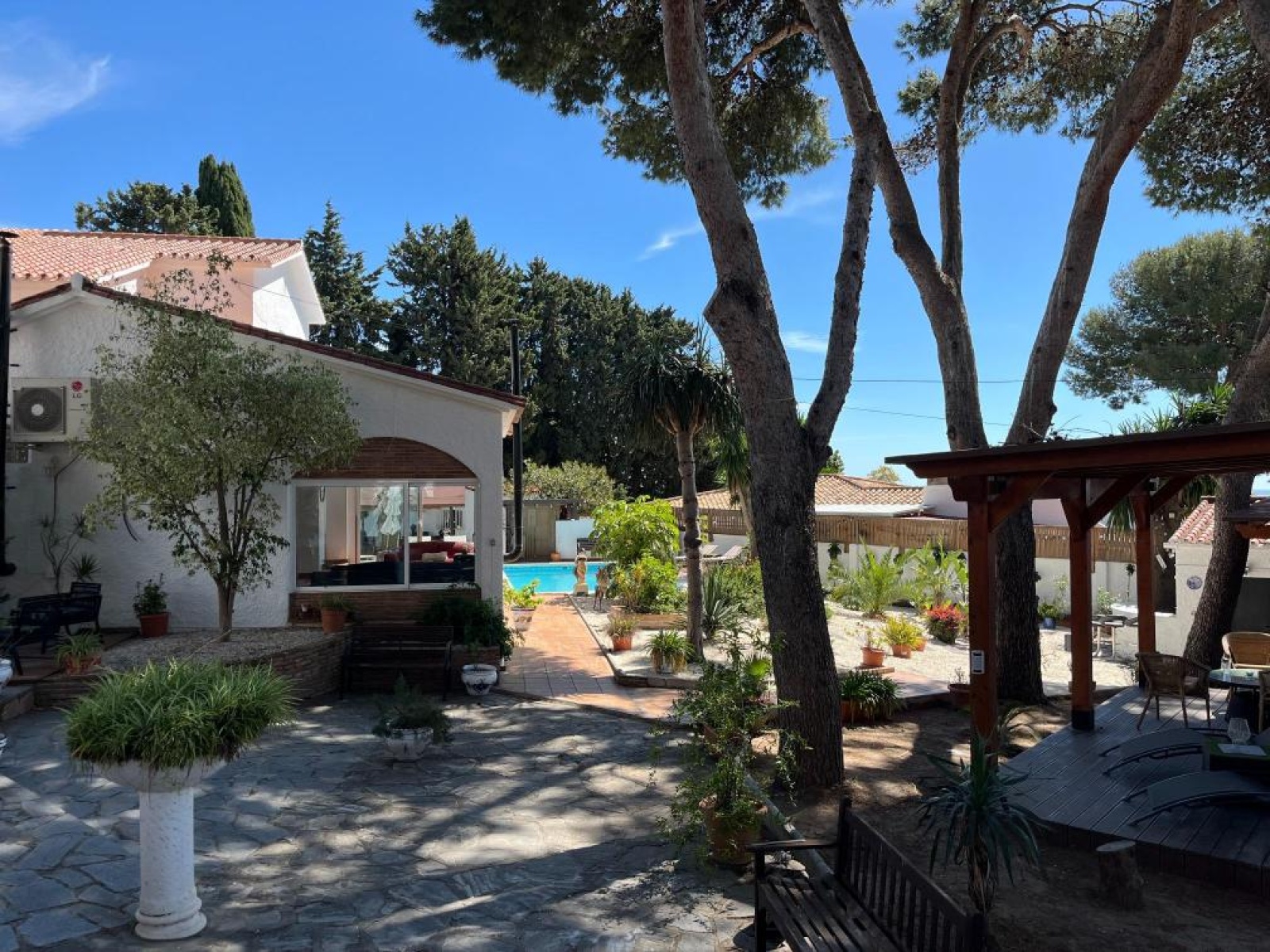 SALGAREÑO, 5 Bedrooms Bedrooms, 0 ,4 BathroomsBathrooms,Villa,For Sale,CASA VALENTINO,SALGAREÑO,2,1073